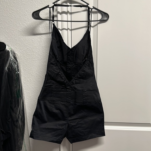 Guess Romper xs - Picture 2 of 2